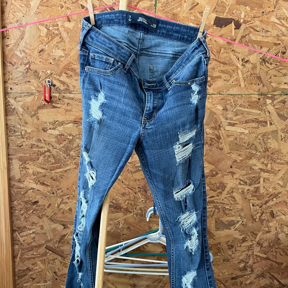 Hollister jeans